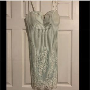 Strapless fitted dress by GUESS